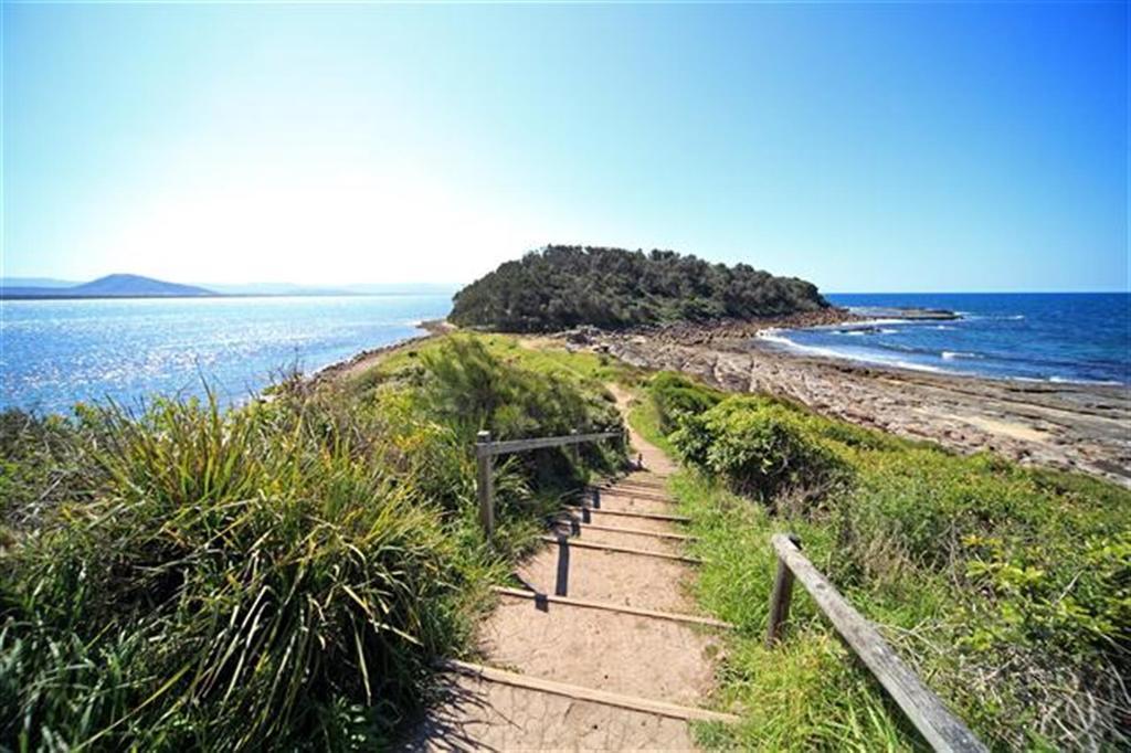 Holiday Haven Culburra Beach Hotel Екстериор снимка