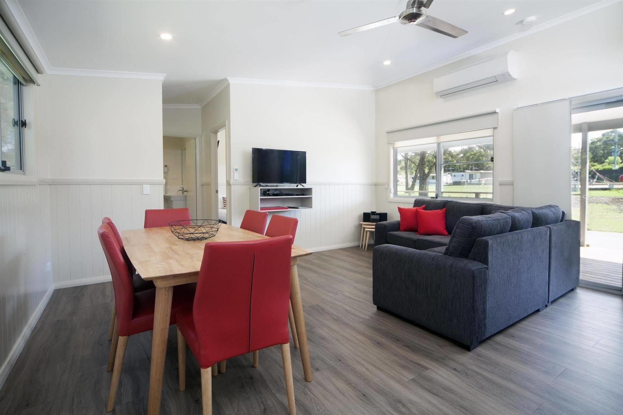Holiday Haven Culburra Beach Hotel Екстериор снимка
